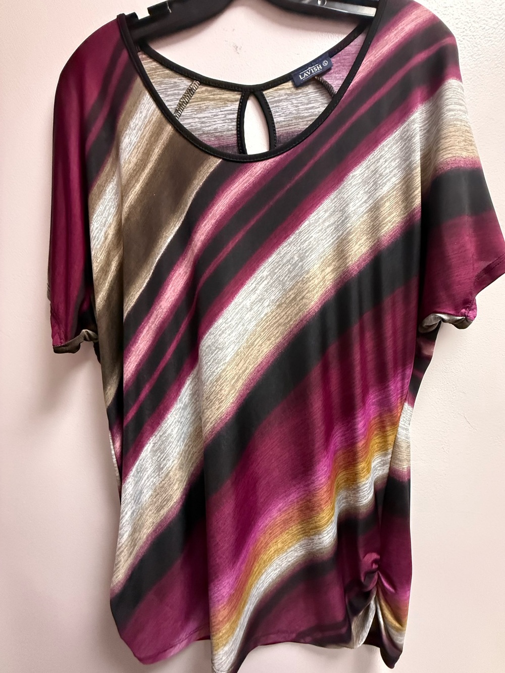 EUC Lavish Colorful Multi Striped Short Sleeve Shirt w/Back Keyhole Cutout Sz L